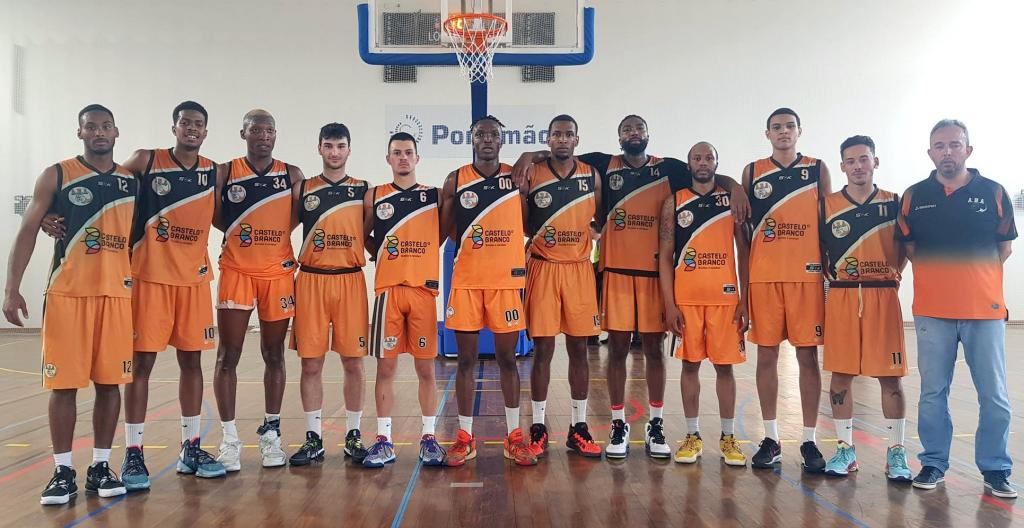 Equipa de basquetebol do IPCB participa nos Campeonatos Nacionais  Universitários