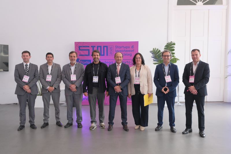 foto: Startup - vice presidente da CM Belmonte,Paulo Borralhinho(primeiro esq).